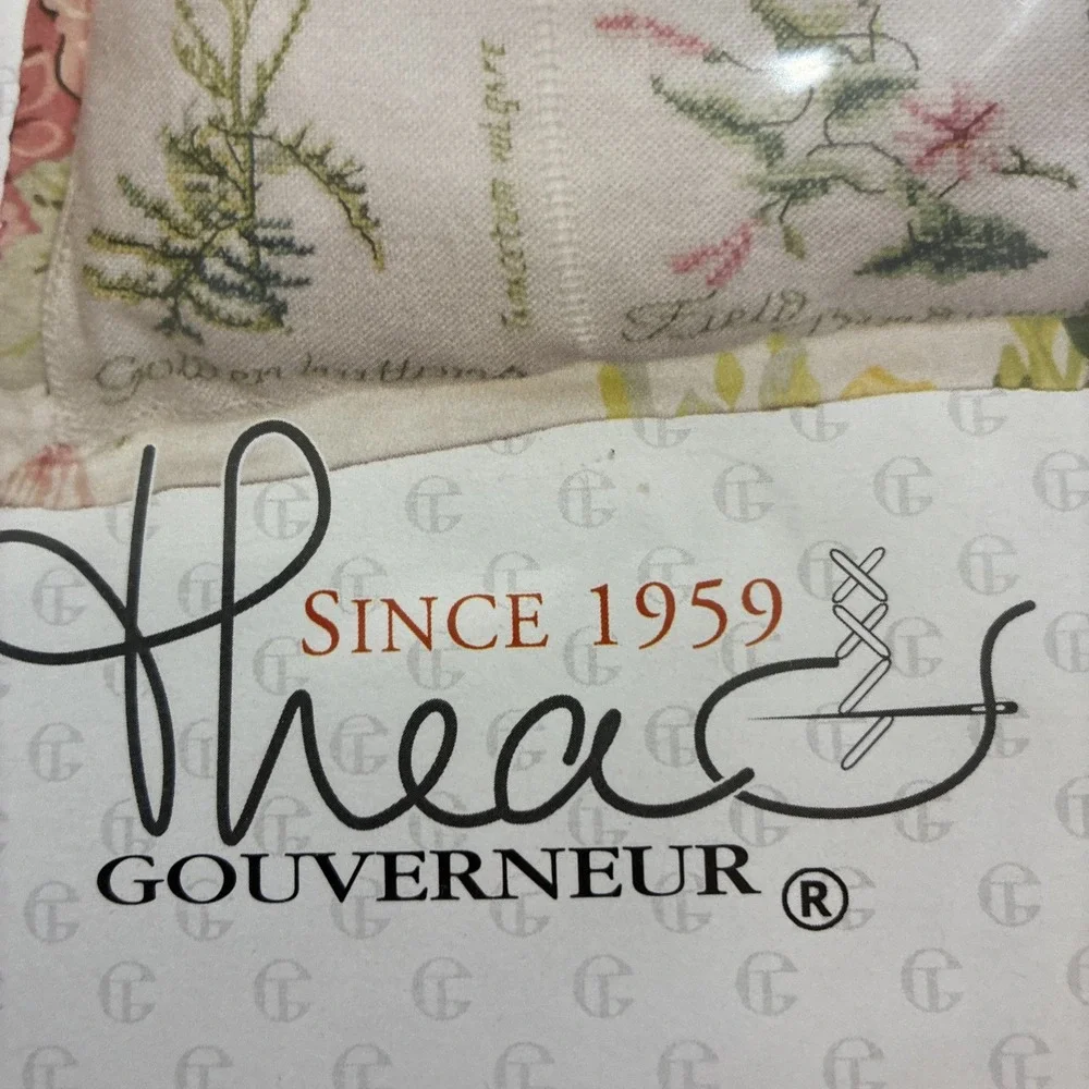Thea Gouverneur new package